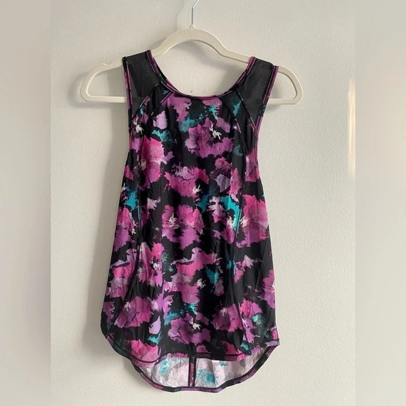 Lululemon Sculpt  Tank Purple Floral Lightweight Running Training Size 2 - Picture 3 of 6